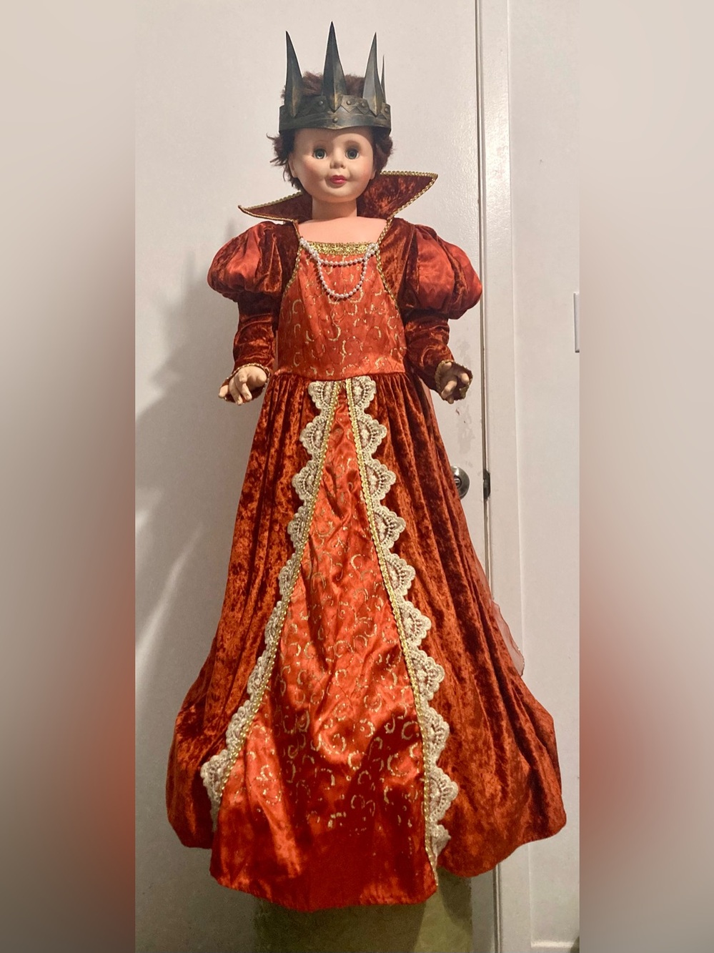 Victorian Queen Kids Halloween Costume; Dress and Crown